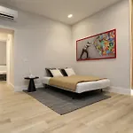 Suite Monte Nero Renovated 1Br Apartment, Central Olbia
