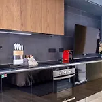 Suite Monte Nero Renovated 1Br Apartment, Central Olbia Olbia