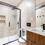 Monte Nero Renovated 1br Apartment,