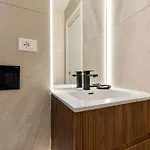 דירה Monte Nero Renovated 1br Apartment, *