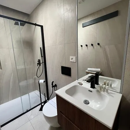 Apartment Price Vs Quality-fully Equipped & Renovated 2room Montenero-city Centre Olbia