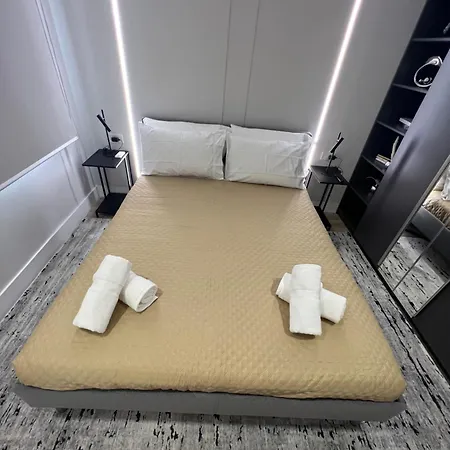 Price Vs Quality-fully Equipped & Renovated 2room Montenero-city Centre *