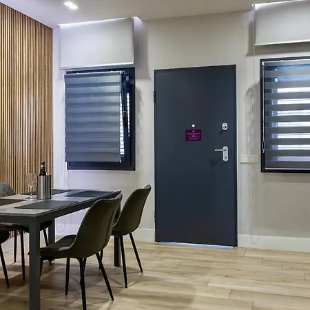 Price Vs Quality - Fully Equipped & Renovated 1br Montenero - Centre * Olbia