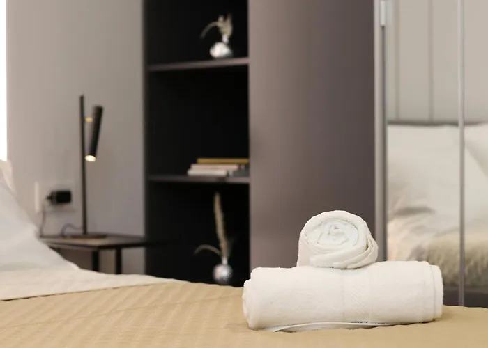 Price Vs Quality - Fully Equipped & Renovated 1br Montenero - Centre Daire